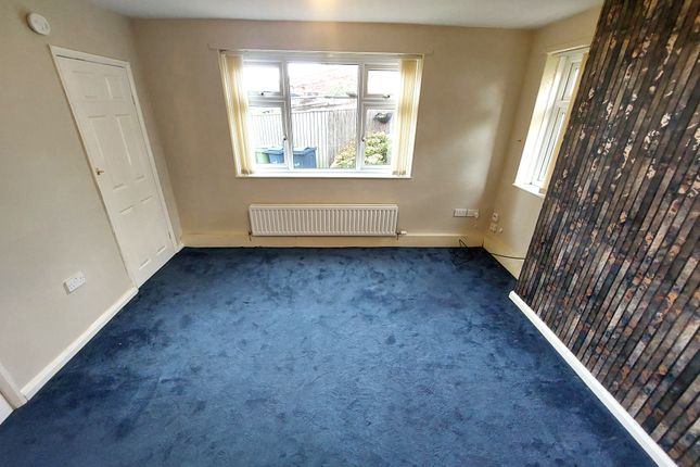 47b, Swaledale Crescent, Houghton-Le-Spring photo 3