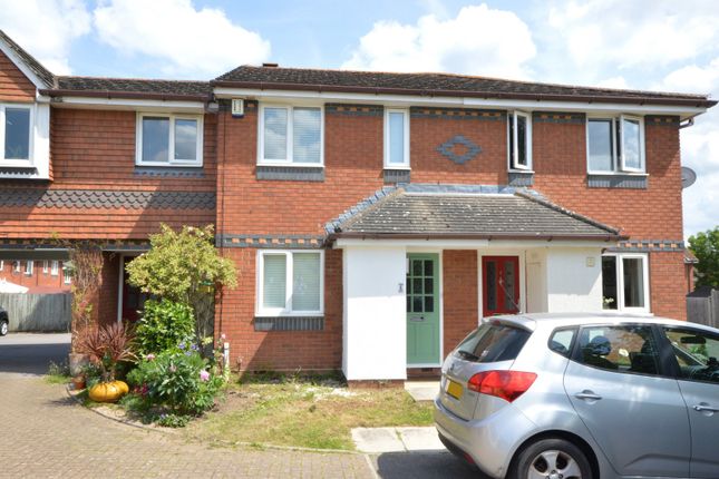 2-bed house on 6, Nichols Close, Chessington, £400,000