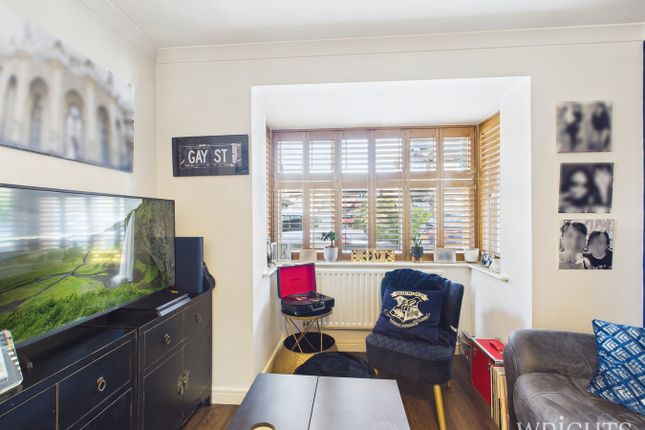 30, Wolves Mere, KNEBWORTH photo 4