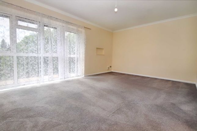 233, Longlands, Hemel Hempstead photo 4