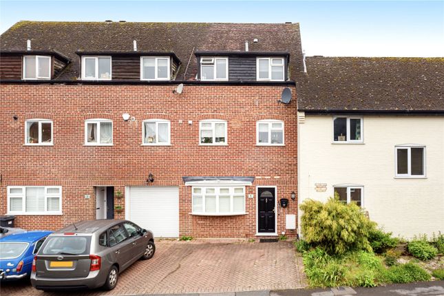 Thumbnail Terraced house for sale in Crawford Place, Newbury, Berkshire