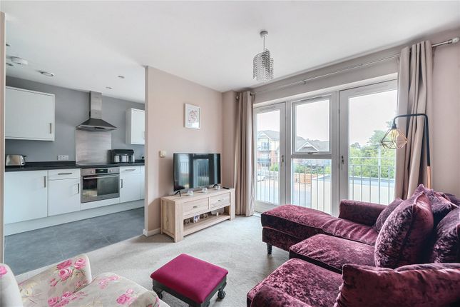 20 Wentworth Place,, London Road, Bracknell photo 3