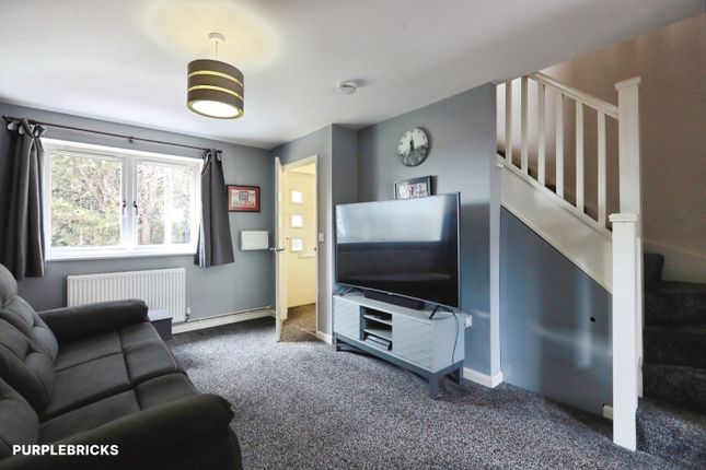 Nursery Close, Southam photo 4
