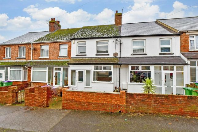 Terraced house to rent in Greenfield Road, Folkestone, Kent