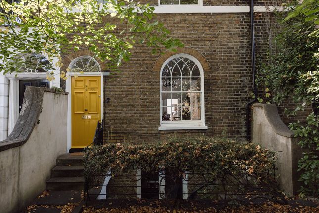 355, Liverpool Road, London photo 2