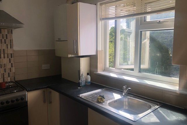 Maisonette to rent in Sidney Road, Harrow