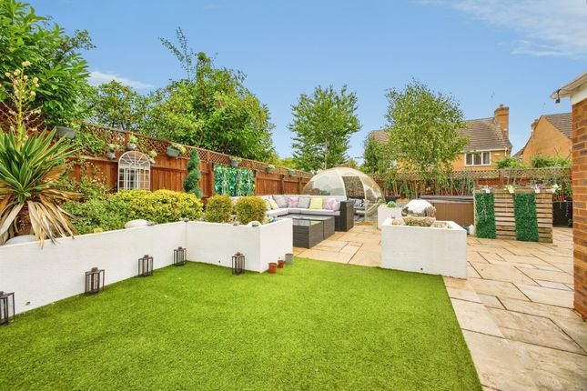 Villa Way, Northampton photo 4
