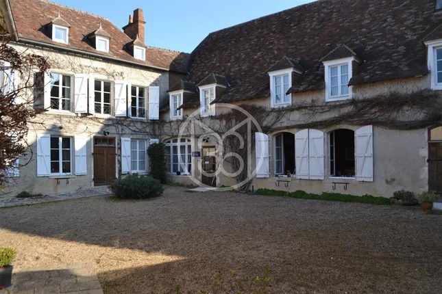 Property for sale in La Roche-Posay, 86260, France, Poitou-Charentes, La Roche-Posay, 86260, France