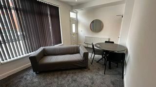 2 Monks Road, Coventry photo 2