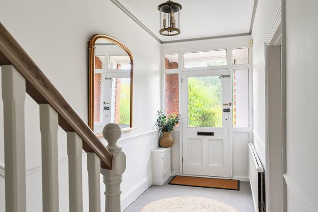 1, Furze Platt Road, Maidenhead photo 3