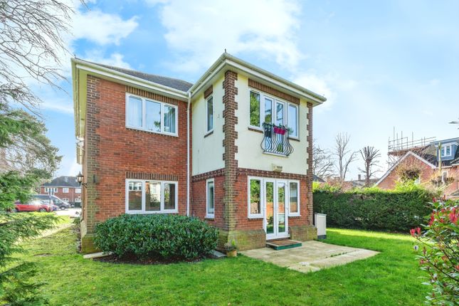 Thumbnail Flat for sale in Tregarthen Place, Garlands Road, Leatherhead, Surrey