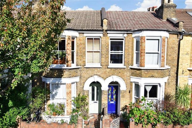 Terraced house for sale in Acacia Road, London