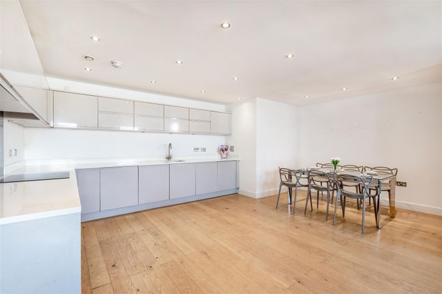 117 Sirius, 6 The Boardwalk, Brighton photo 2