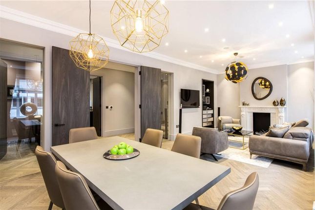 Flat for sale in Park Crescent, Marylebone
