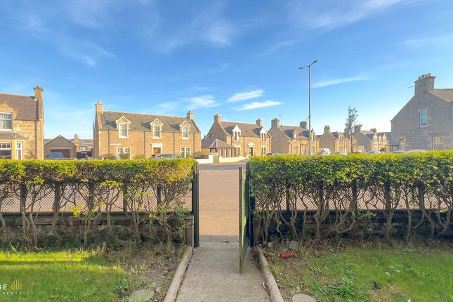 81, Queen Street, Lossiemouth photo 3