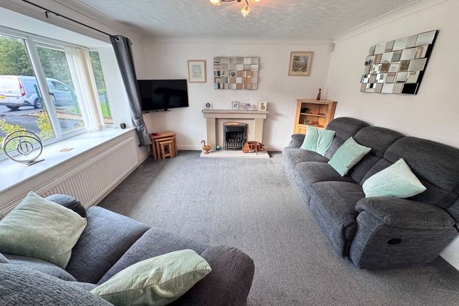 68 Warmbrook Road, High Peak photo 2