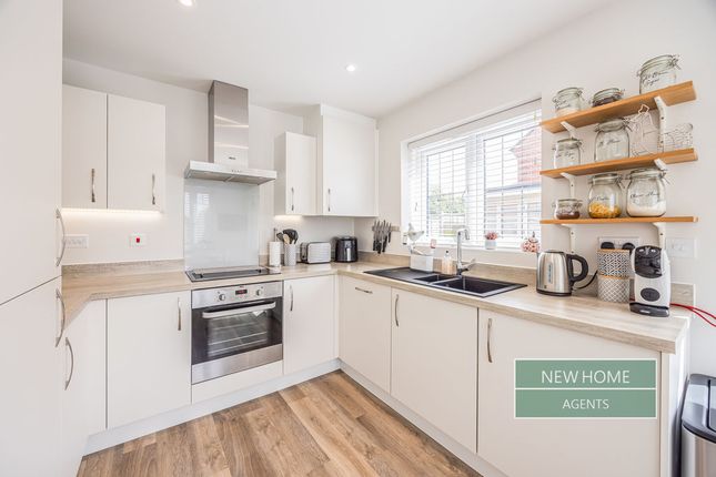 25, Daffodil Drive, Tewkesbury photo 4