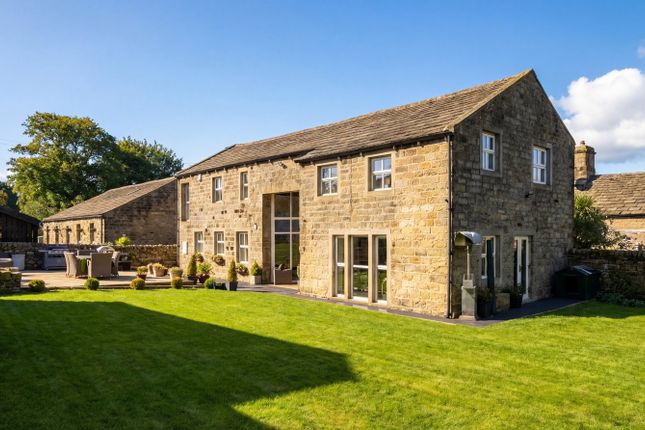 The Old Barn, Grange Farm,, Carlton Lane, Leeds photo 3