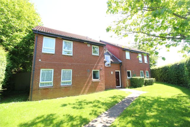 Thumbnail Flat for sale in Parham Close, New Milton, Hampshire