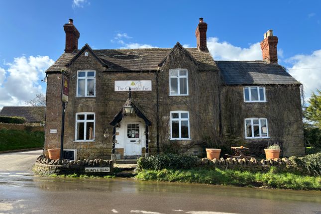 Pub/bar for sale in Chapel Road, Yeovil