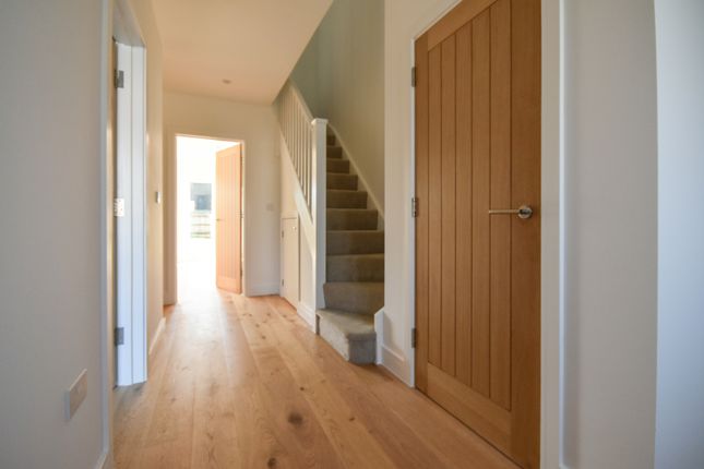 Terraced house for sale in Horseshoe Road, Pangbourne, Reading