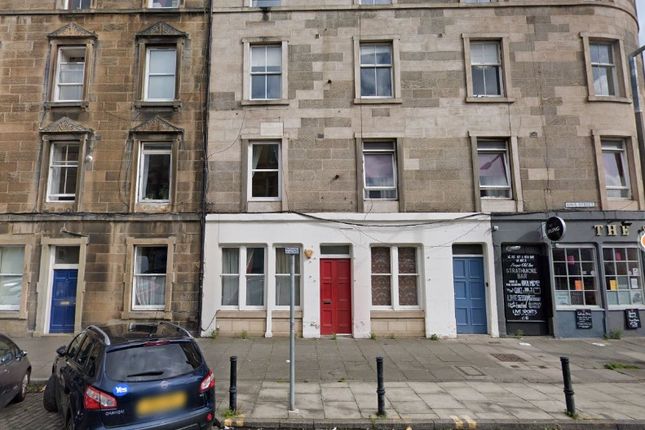 Thumbnail Flat to rent in Iona Street, Leith, Edinburgh