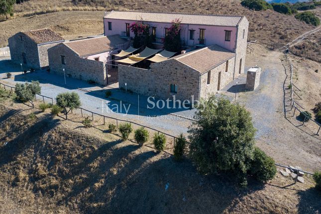 Country house for sale in Contrada Tabarani, Collesano, Sicilia
