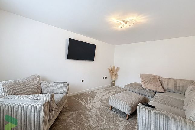 14, Bluebell Terrace, Darwen photo 4