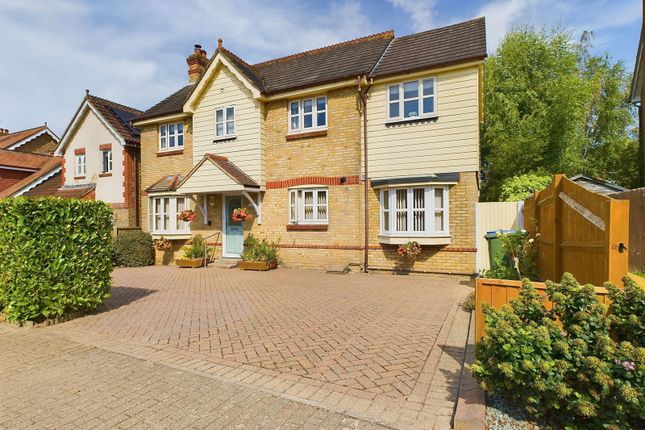 Thumbnail Detached house for sale in Bartholomew Way, Horsham