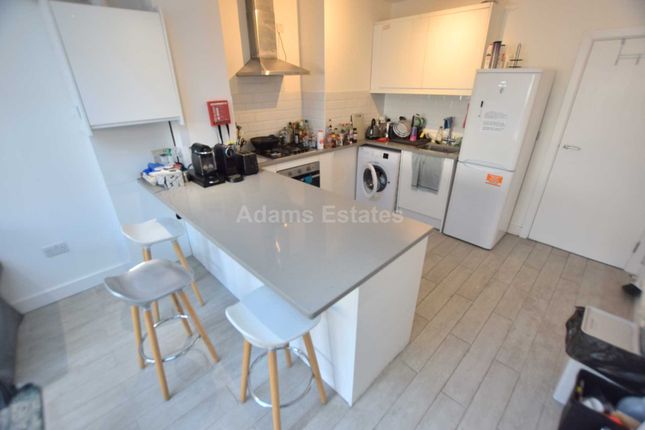 Room 4, Sackville Street, Reading photo 4