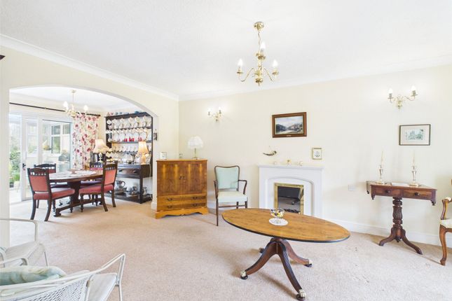 14, Hill Farm Court, Oxfordshire photo 4