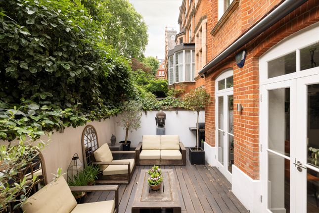 Collingham Gardens, London photo 4