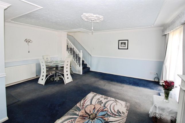 2, Oaktree Drive, Hull photo 4