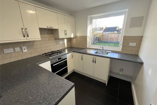 309, Leagrave High Street, Bedfordshire photo 3