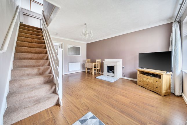 1 The Willows Manor Farm Court, Chichester photo 2
