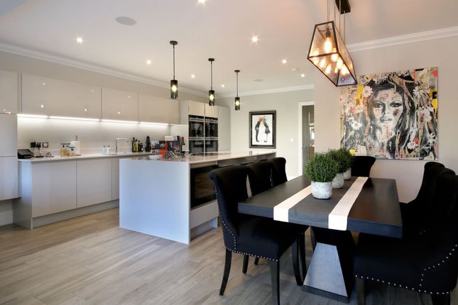 161 Amersham Road, Beaconsfield photo 2