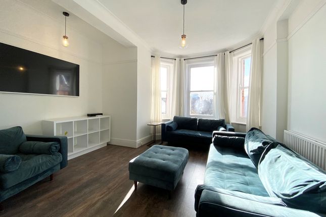 Flat 7, 59 Blackwater Road, Eastbourne photo 2