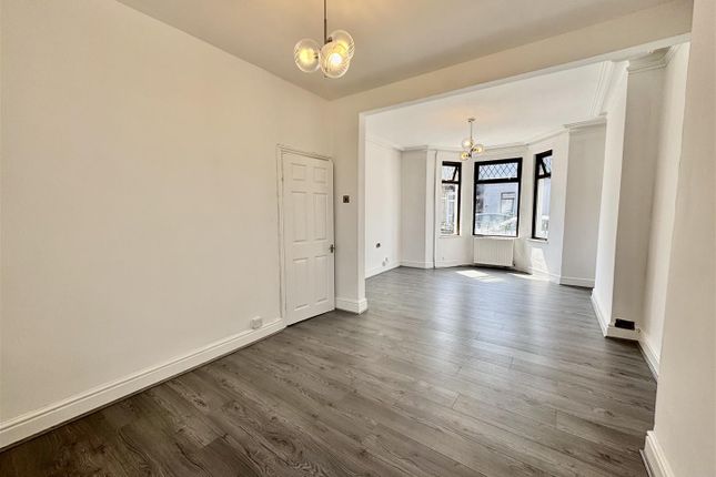 24, Tirydail Lane, Ammanford photo 2