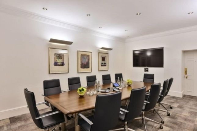 Office to let in 17 Cavendish Square, London