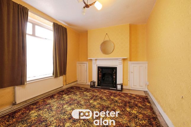 33, Edmund Street, Bargoed photo 4