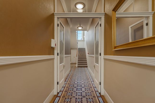 Onslow, Onslow Gardens, London photo 4