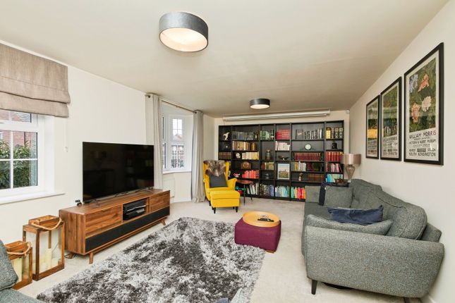 6, Hargate Lane, Newton Solney photo 2