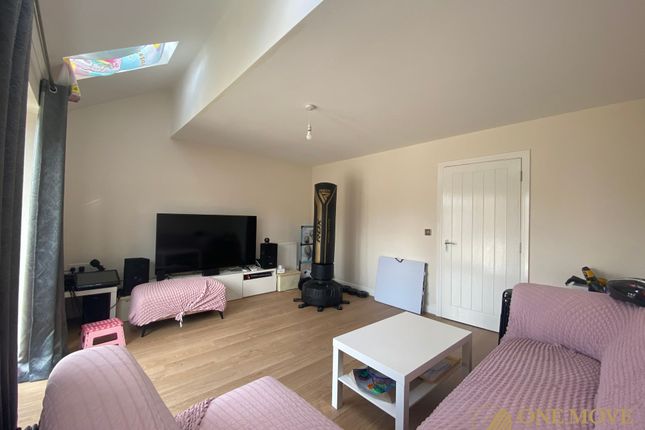36 Lance Corporal Andrew Breeze Way, Manchester photo 2