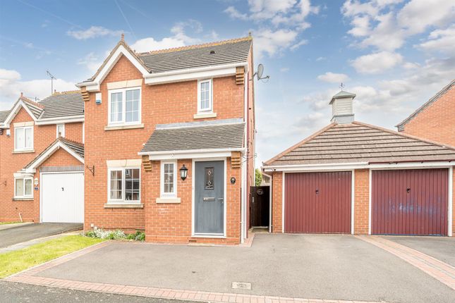 Thumbnail Detached house for sale in Woodhouse Way, Cradley Heath