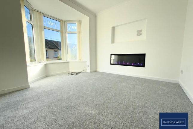 Tan-Y-Bryn Villa, Main Road, Mountain Ash photo 3