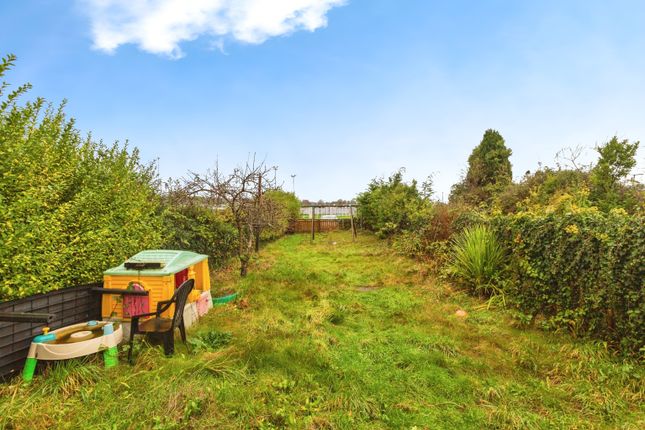 19, Penybanc Road, Ammanford photo 2
