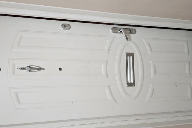 Westcroft Court, London photo 3