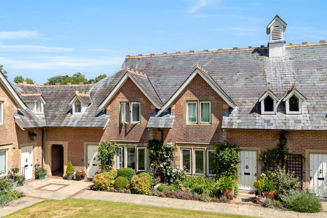 2-bed house on 7, The Courtyard, Puddletown, £300,000