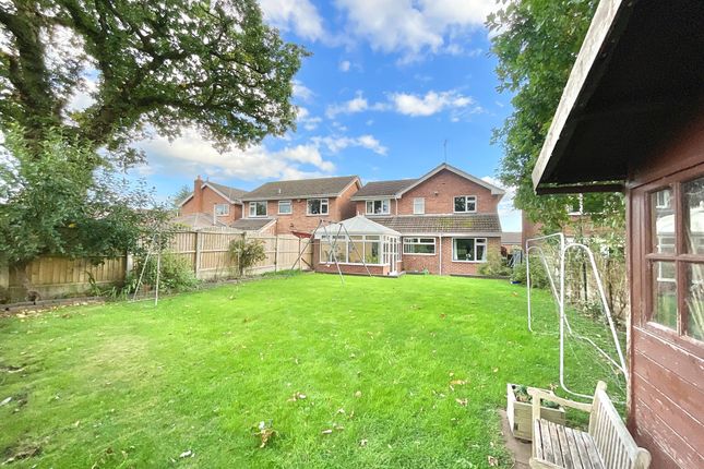 3, Summerfields, Yarnfield, ST15 photo 4
