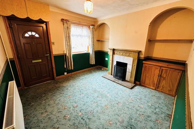 Thumbnail Terraced house for sale in Front Street, Laxton, Goole